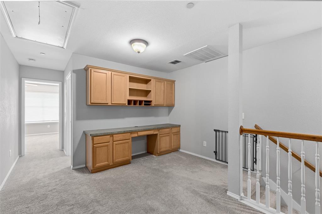 Pasquinellis Village On The Green - Residential