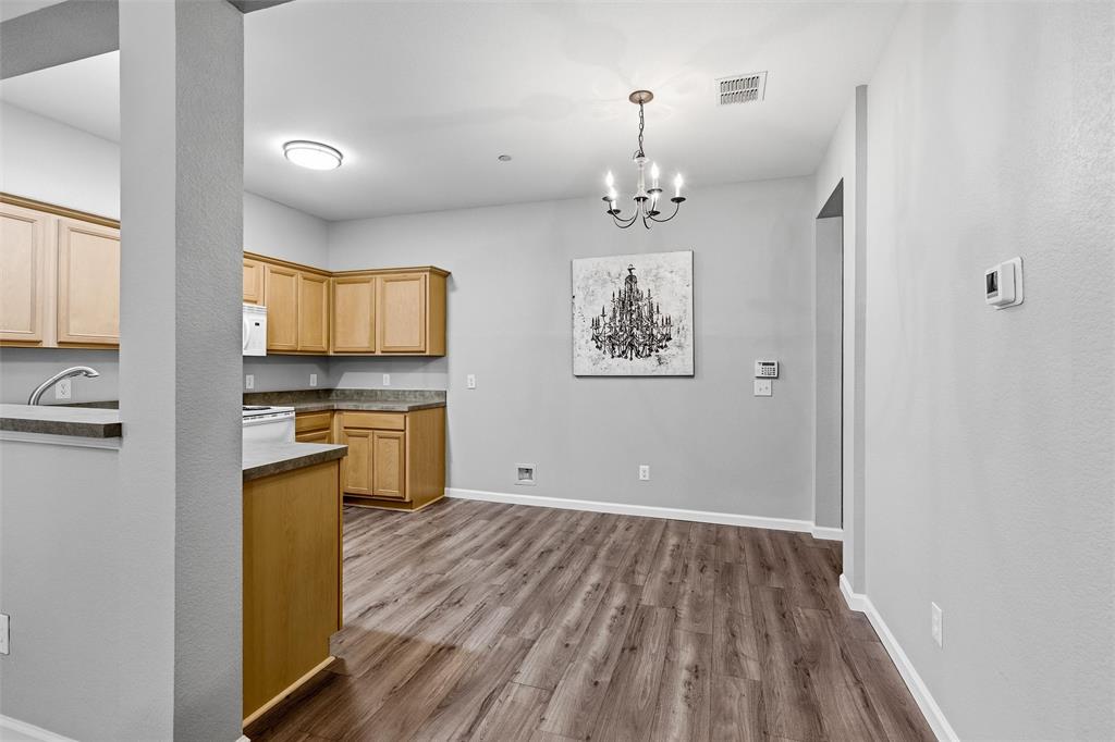 Pasquinellis Village On The Green - Residential