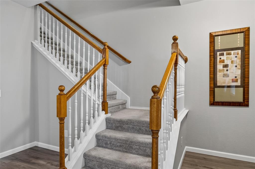 Pasquinellis Village On The Green - Residential