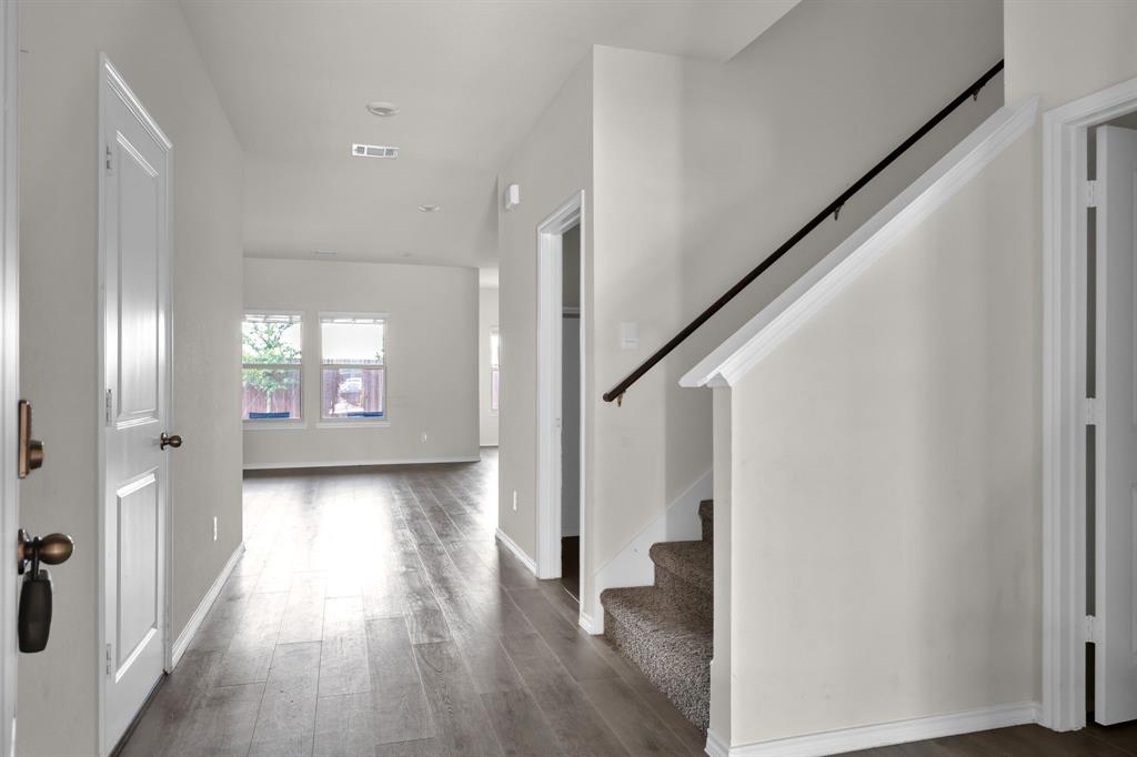 223 Fieldtrail Lane