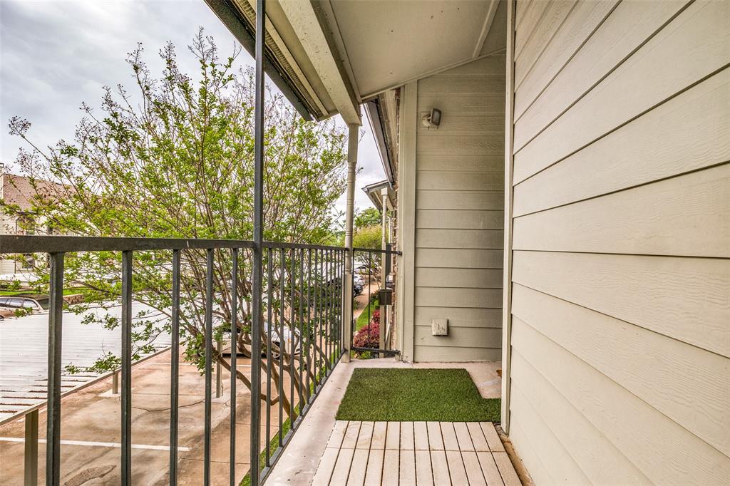 Woodhaven Condo - Residential