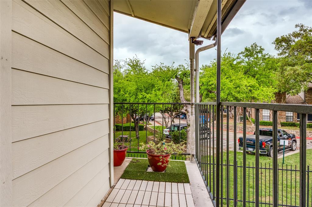 Woodhaven Condo - Residential