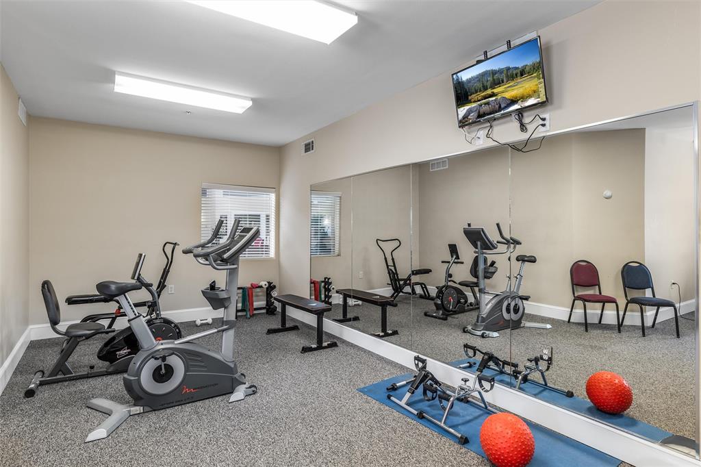 McKinney, Texas 75069, United States, 2 Bedrooms Bedrooms, ,2 BathroomsBathrooms,Residential,Pending,11912