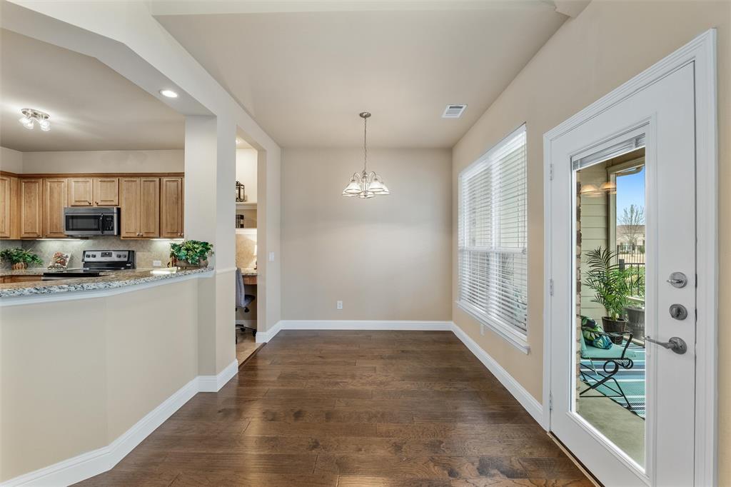 McKinney, Texas 75069, United States, 2 Bedrooms Bedrooms, ,2 BathroomsBathrooms,Residential,Pending,11912