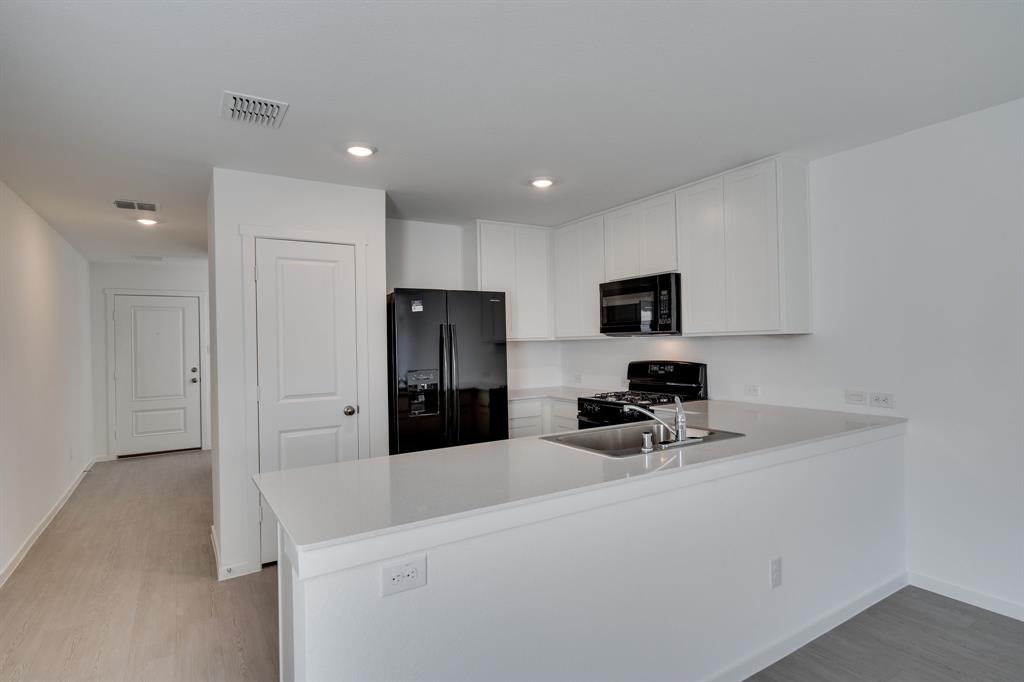 Foree Ranch Ph 3 - Residential Lease