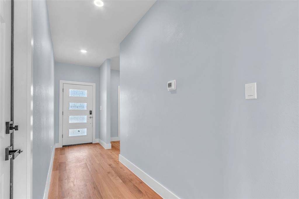 108 Oakdale Road