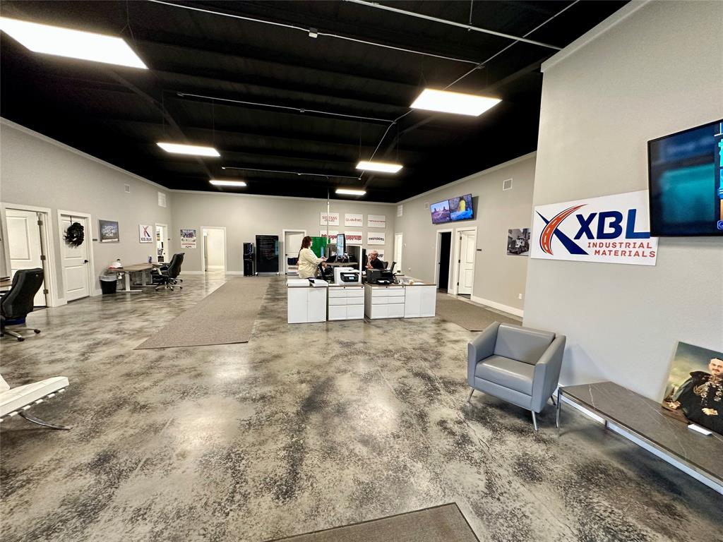 Greenlee Bus Park - Commercial Sale