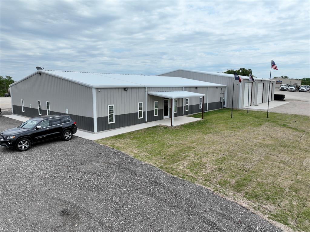 Greenlee Bus Park - Commercial Sale