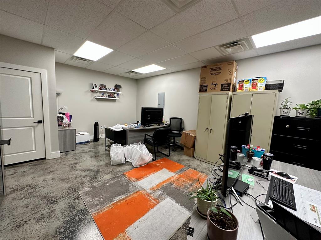 Greenlee Bus Park - Commercial Sale