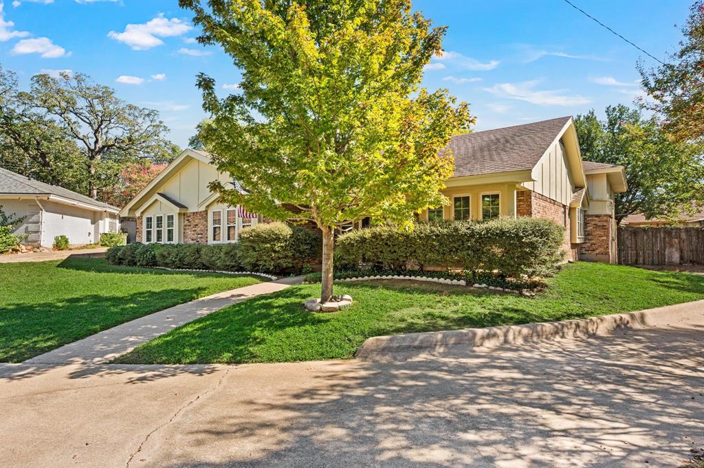 2724 Westridge Drive