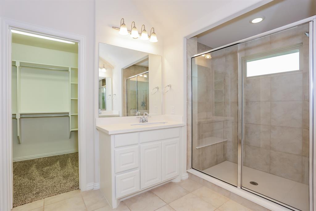 Castle Hills Realm West Add - Residential Lease