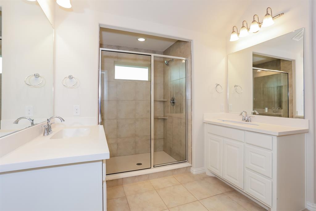 Castle Hills Realm West Add - Residential Lease