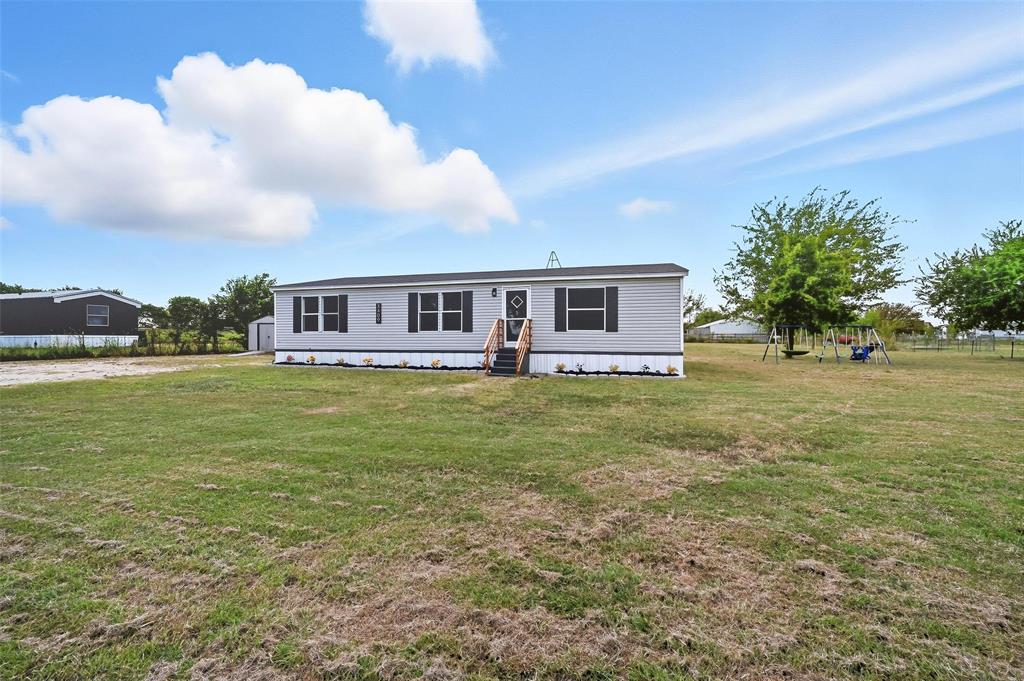 3409 N Fm 157