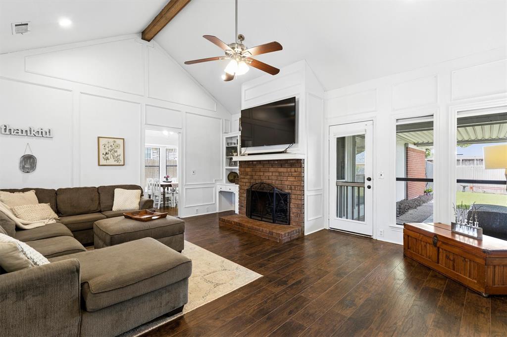 917 Willow Brook Drive