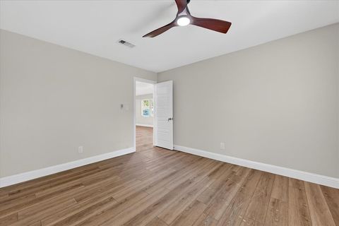 Tiny photo for 2009 W Sherman Street, Paris, TX 75460 (MLS # 21223727)