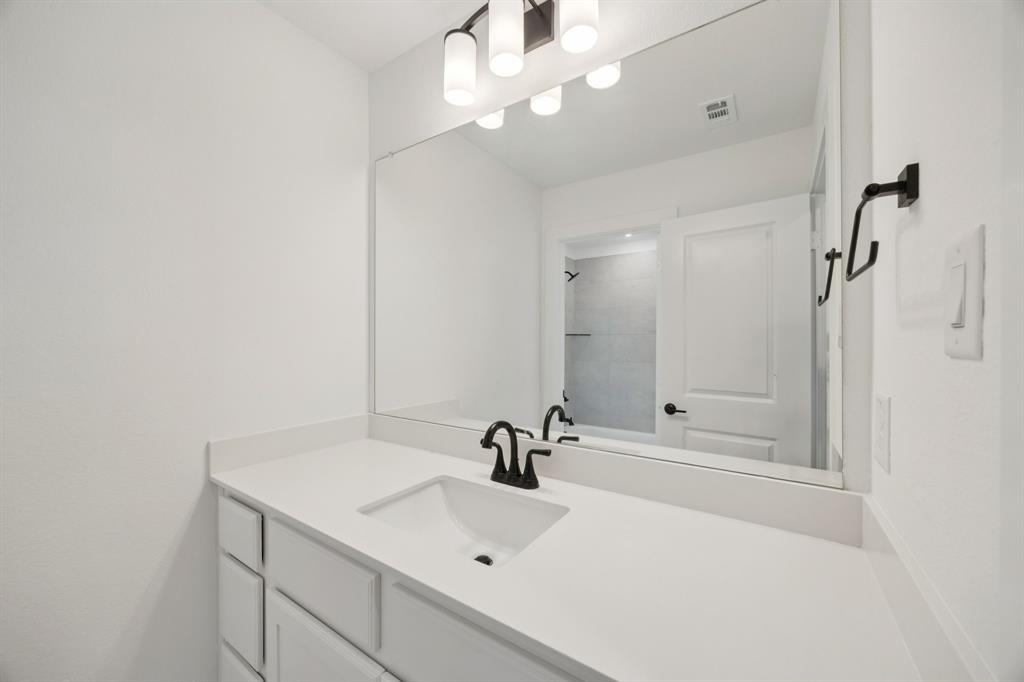 Lakeway Estates - Residential