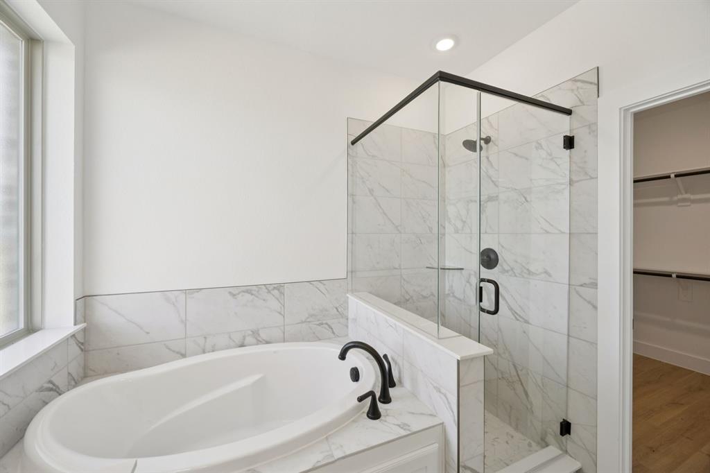 Lakeway Estates - Residential