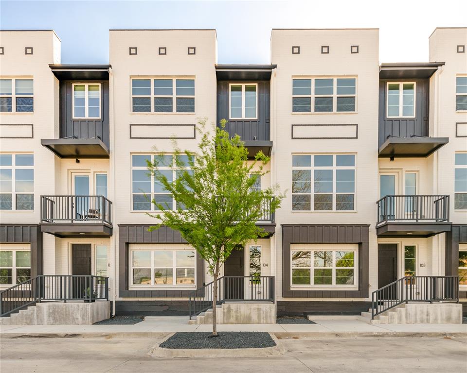 13325 Bee Street 104