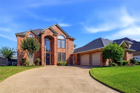 Photo of 6313 Skylark Circle, North Richland Hills, TX 76180 (MLS # 21415219)