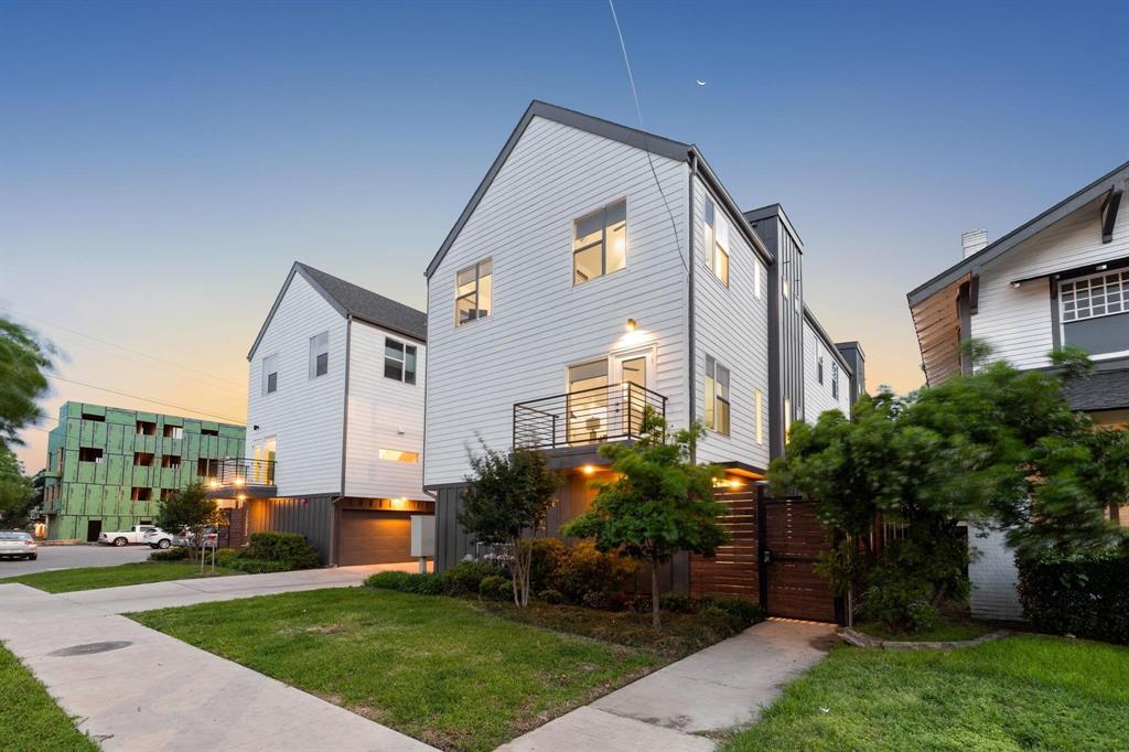 Garrett Park Twnhms - Residential