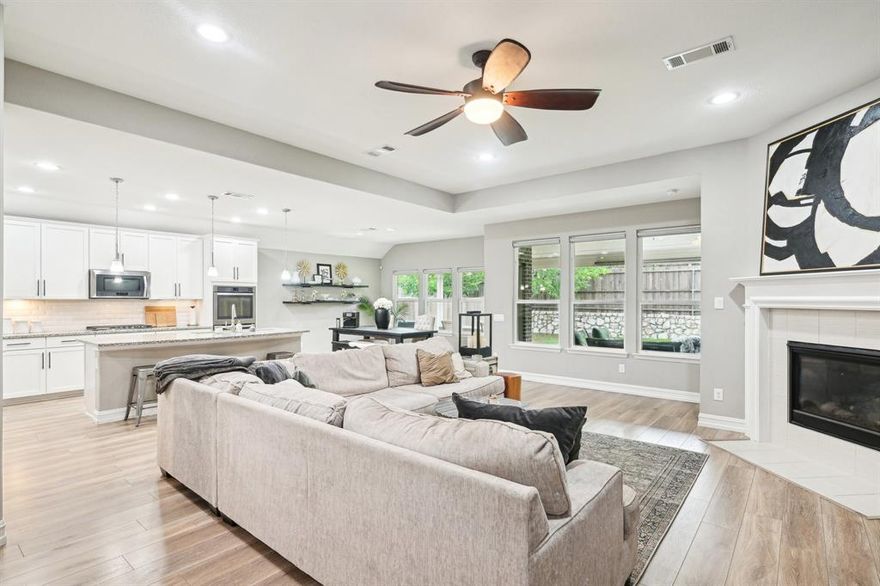 MOTIVATED SELLER...PRICED $60000 BELOW 2025 TAX VALUE..... LARGE Single-Story on a Quiet Cul DE SAC With 3 spacious bedrooms,  PLUS A BONUS ROOM-office flex space that can easily serve as a 4th bedroom.  The heart of the home is the open-concept living area, filled with natural light from a stunning wall of windows. The kitchen is a chef’s dream, featuring granite countertops, double ovens, a walk-in pantry, and an abundance of upper and lower cabinets for all your storage needs.
Enjoy outdoor living with a large covered EXTENDED BACK PATIO and fenced backyard—perfect for relaxing or entertaining. Inside, you'll find generous closet space throughout, an oversized garage, and a laundry room with utility sink for added convenience.
Close to Shopping, Restaurants, and Major Roads.