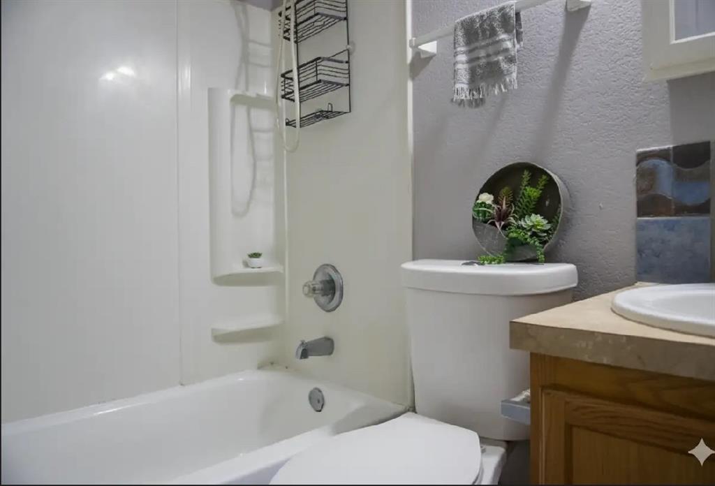 Oakwood Heights - Residential Income