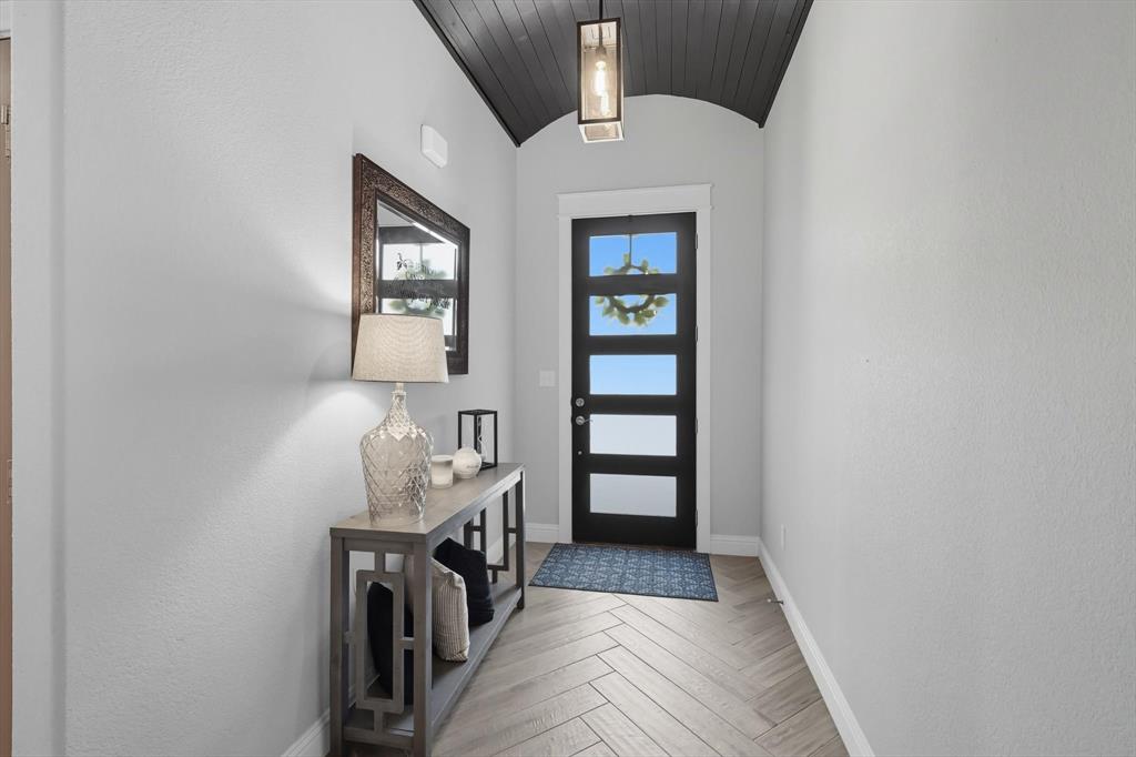 113 Oaks Springs Lane