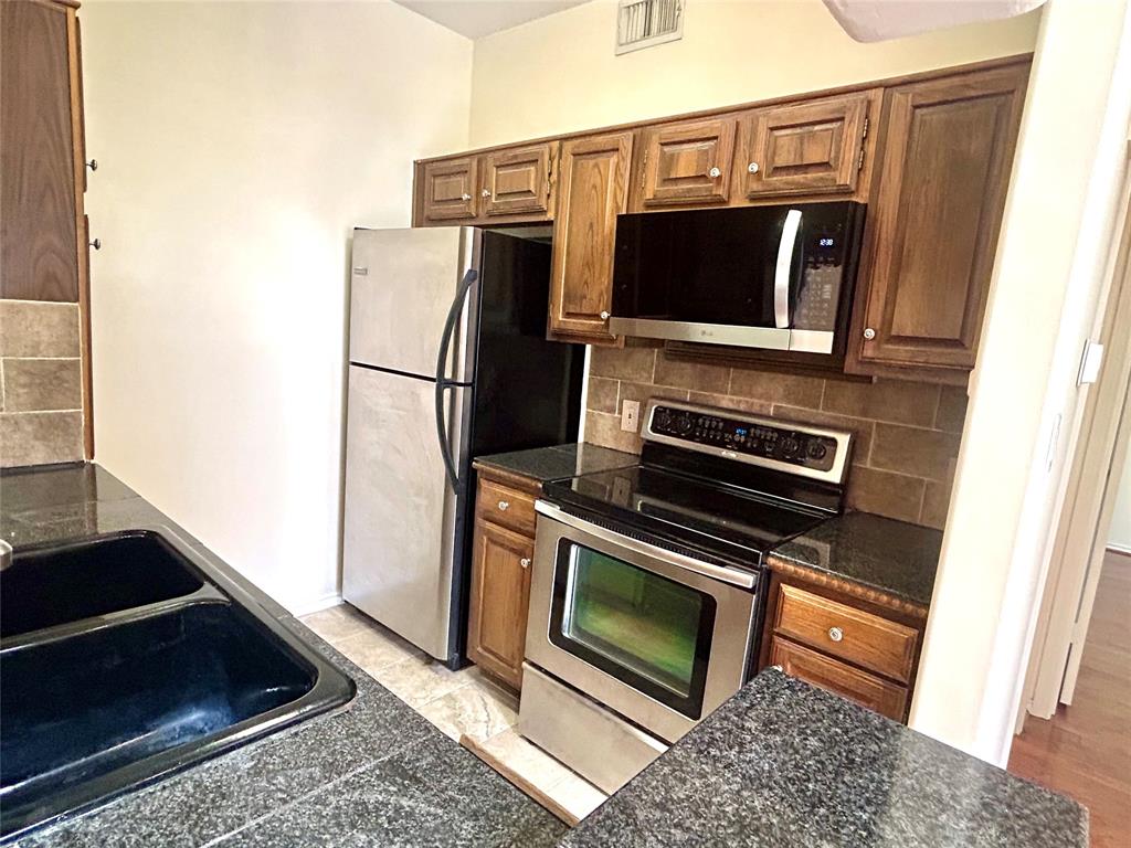5619 Preston Oaks Road 505