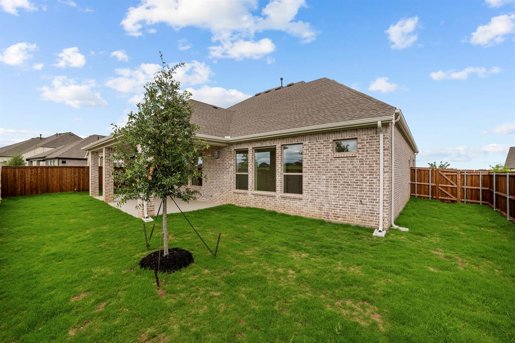 2806 Neidman Drive