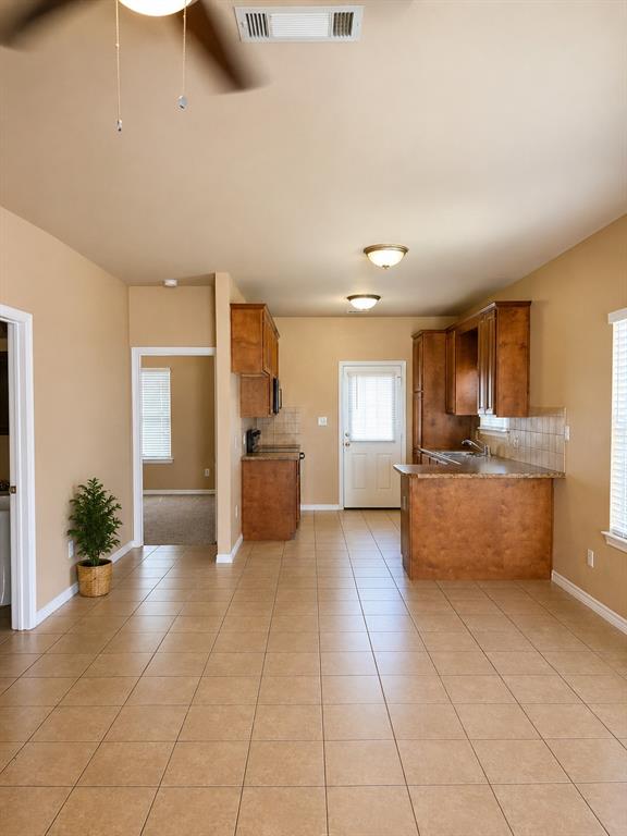 1108 Parkway Trail