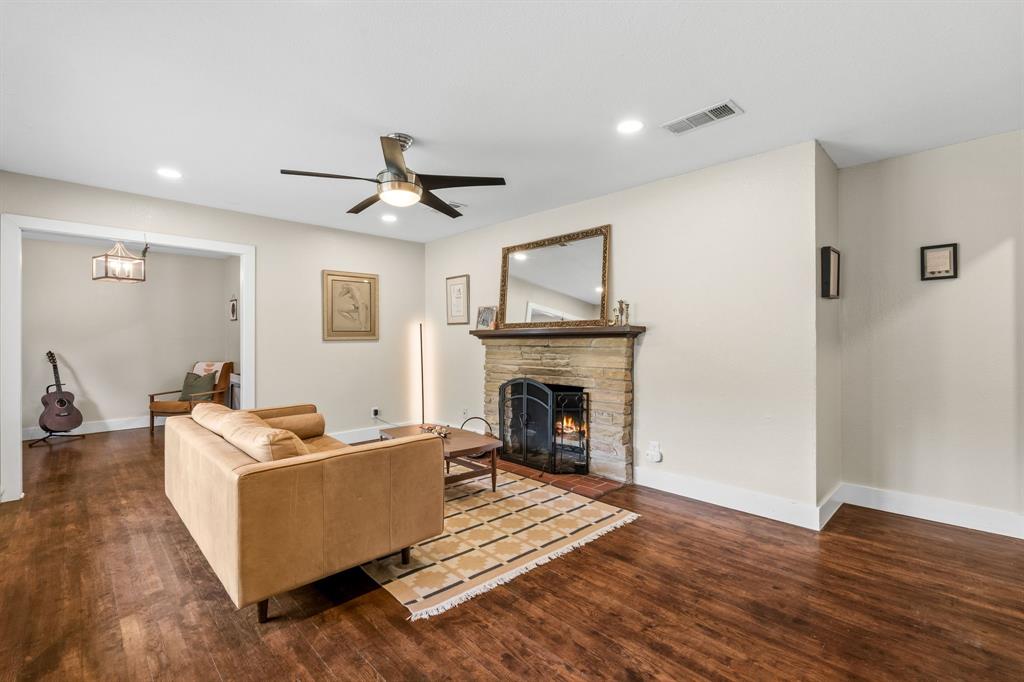 2909 Ryan Place Drive