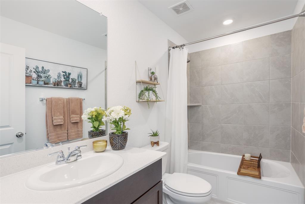 216 Rubylace Drive