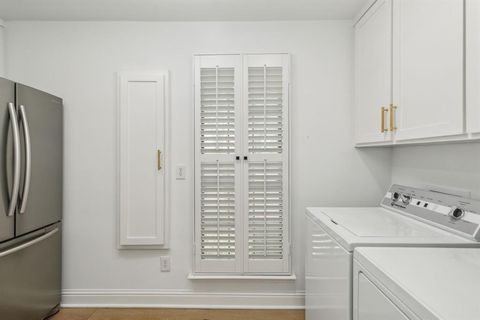 Tiny photo for 202 Glenn Avenue, Rockwall, TX 75087 (MLS # 20829324)