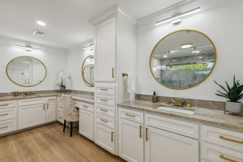 Tiny photo for 202 Glenn Avenue, Rockwall, TX 75087 (MLS # 20829324)