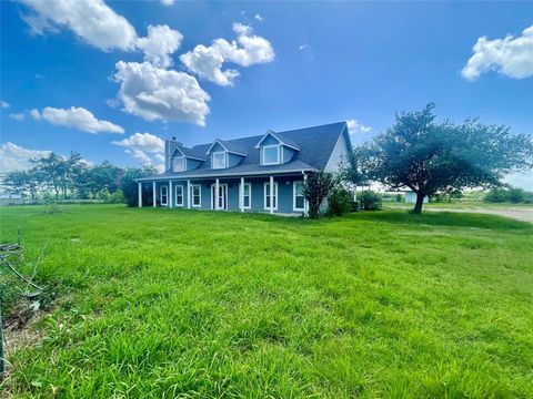 1692 Farm Road 2653 S Brashear TX 75420