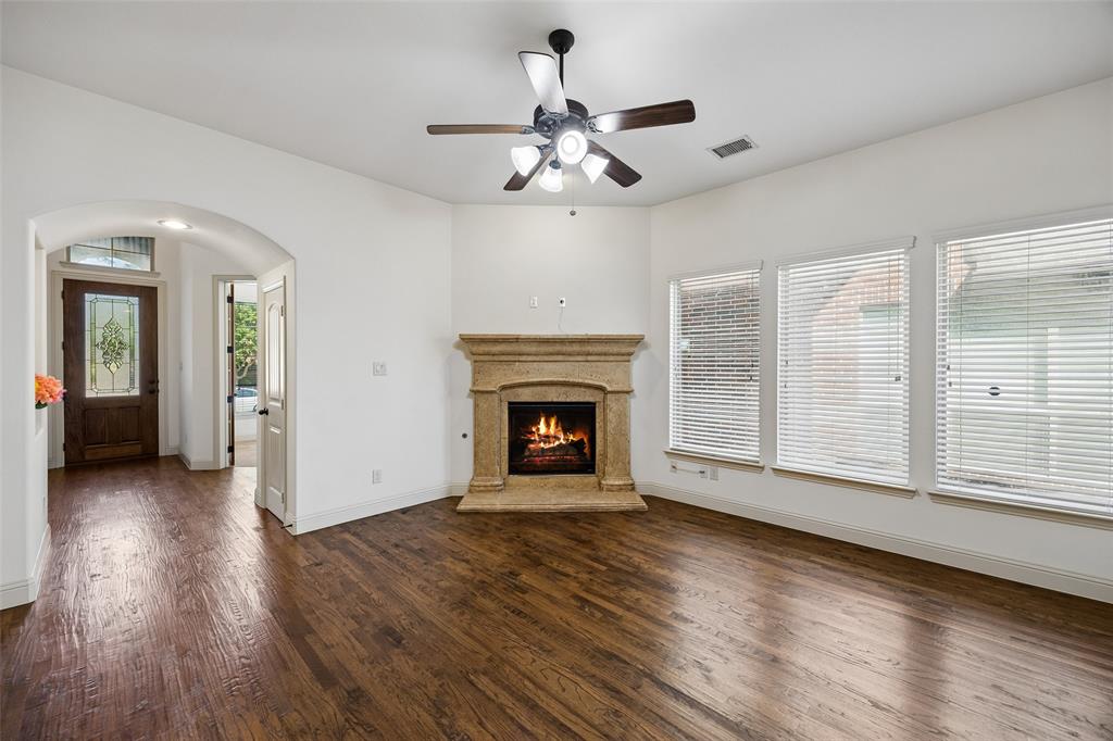 5004 Province Place