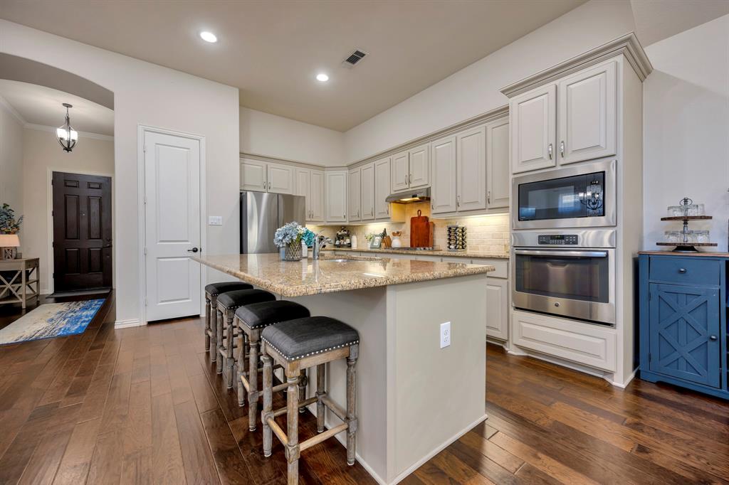 1212 Blue Lake Boulevard
