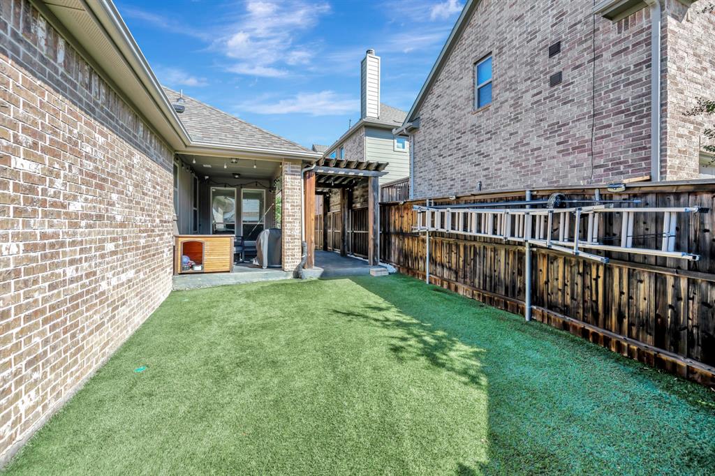 Viridian Village 1c 2 - Residential