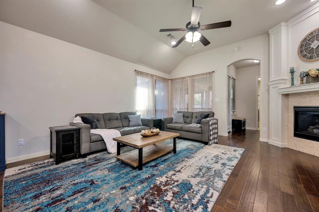 Viridian Village 1c 2 - Residential