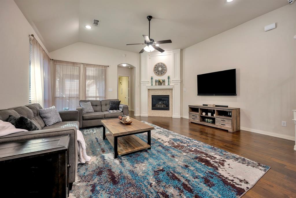 Viridian Village 1c 2 - Residential