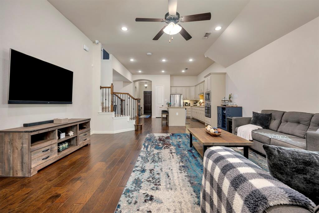 Viridian Village 1c 2 - Residential