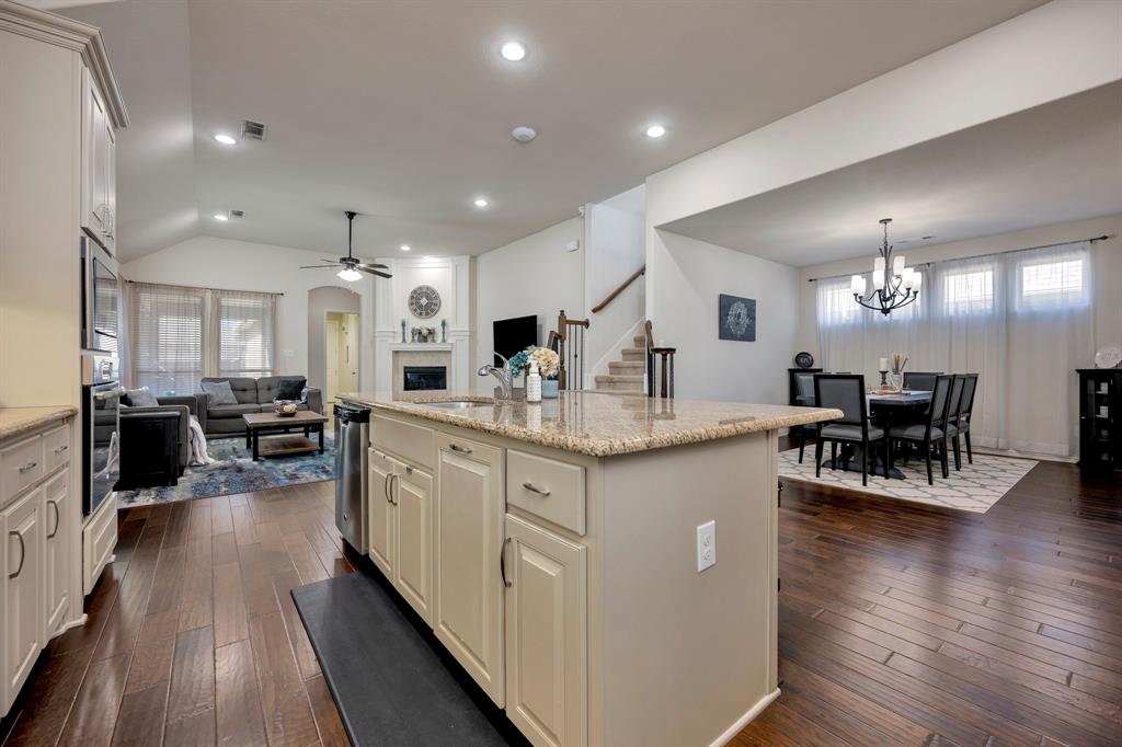 Viridian Village 1c 2 - Residential