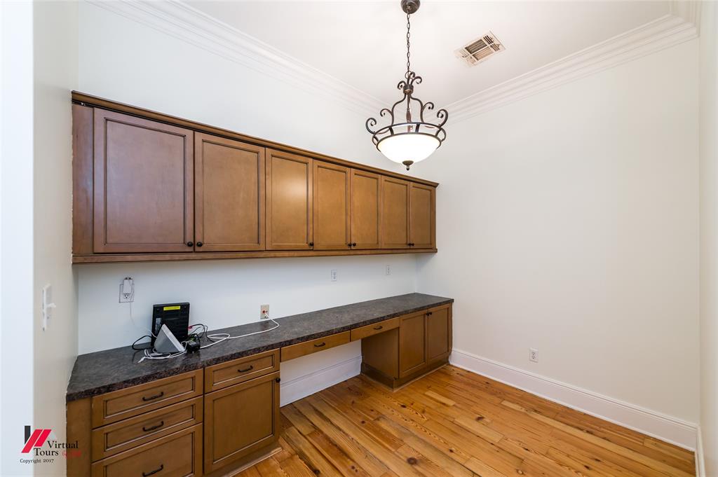 Island Park - Residential