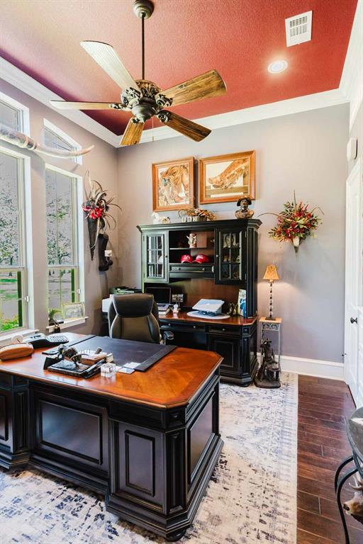 333 Private Road 4197