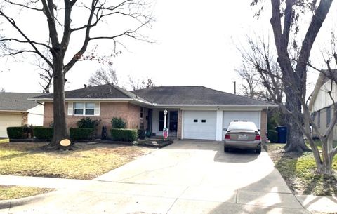 1210 Carroll Drive Garland TX 75041