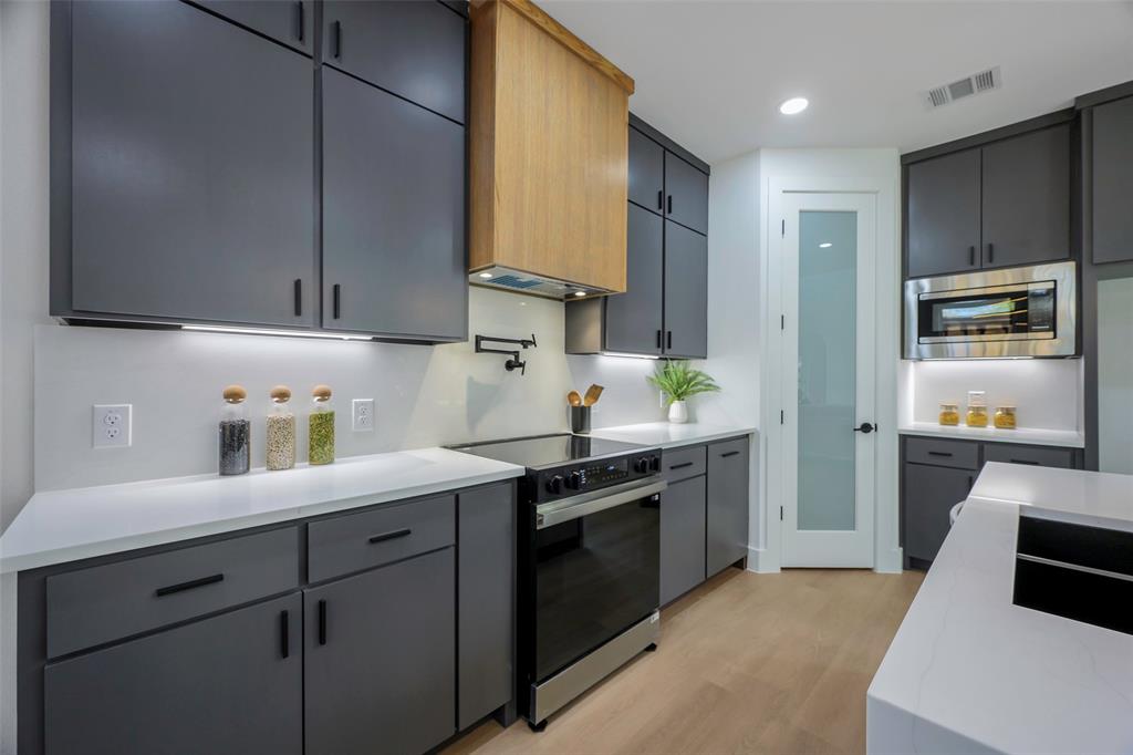 Meadowmere - Residential