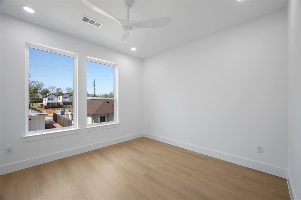 Meadowmere - Residential