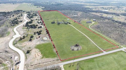 Photo of 1511 S Munson Road, Royse City, TX 75189 (MLS # 21184094)