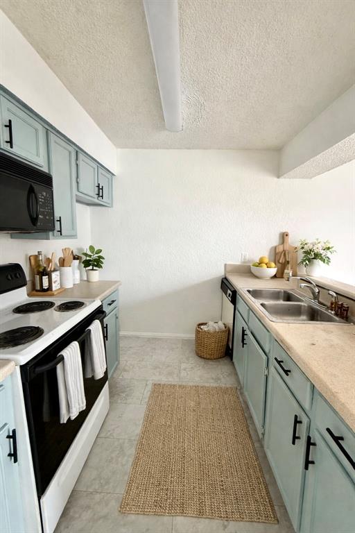 Richland Trace Condos - Residential