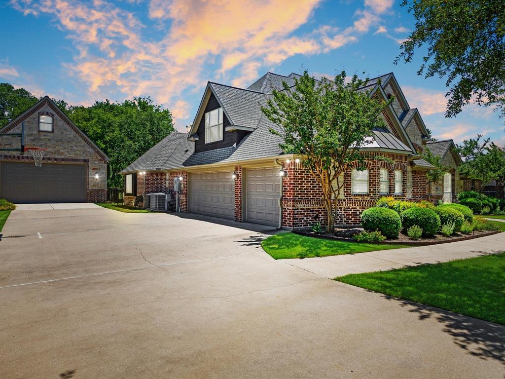 1820 Blue Forest Drive